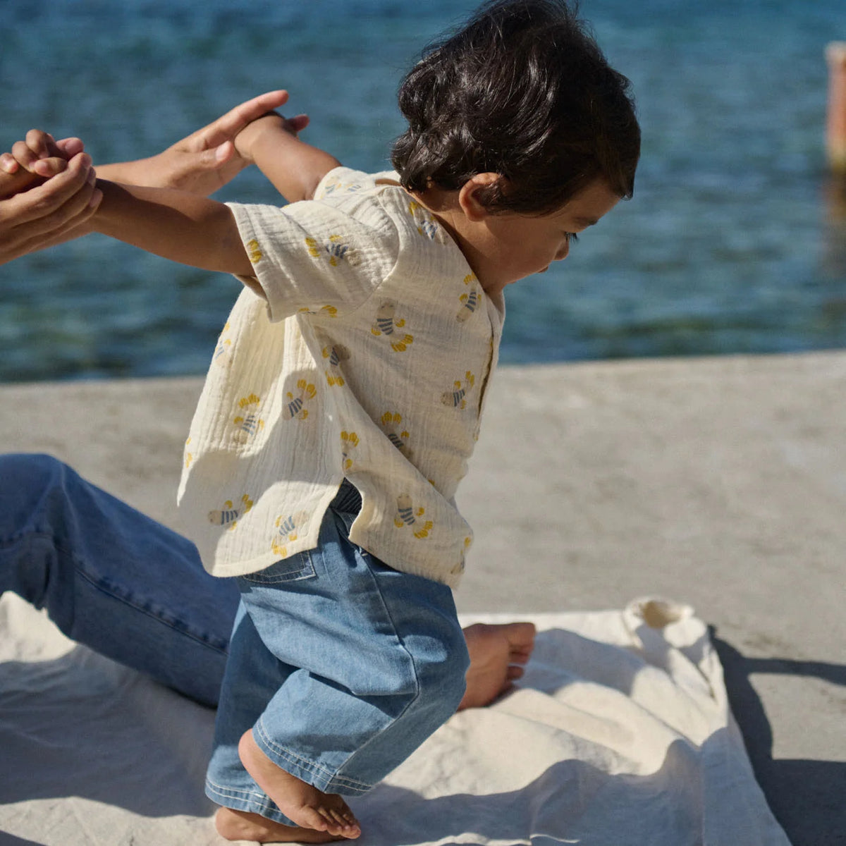 SS CARAVAN SHIRT MUSLIN - Fish Fable Print | Nature Baby