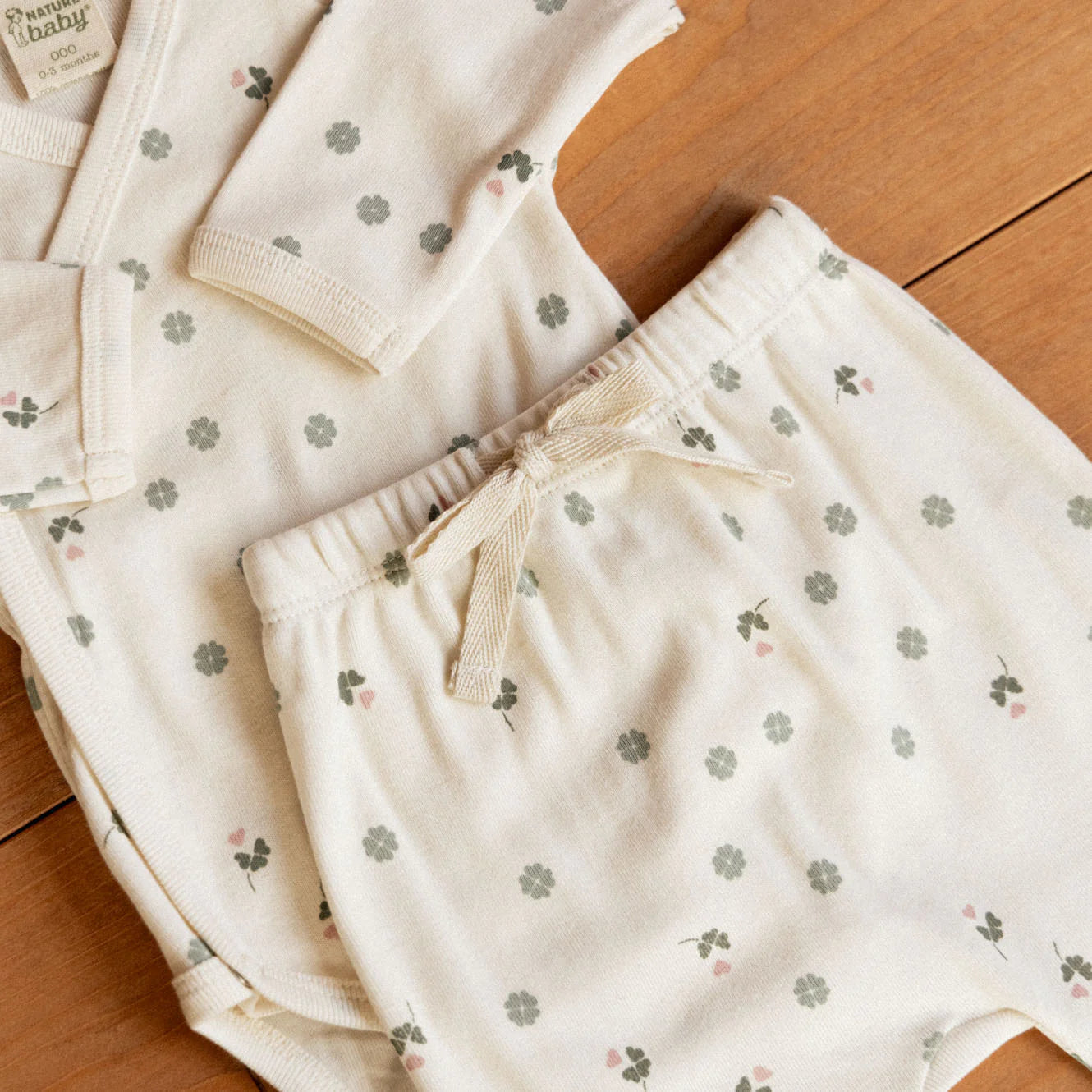 LONG SLEEVE KIMONO BODYSUIT - Lucky Print | Nature Baby