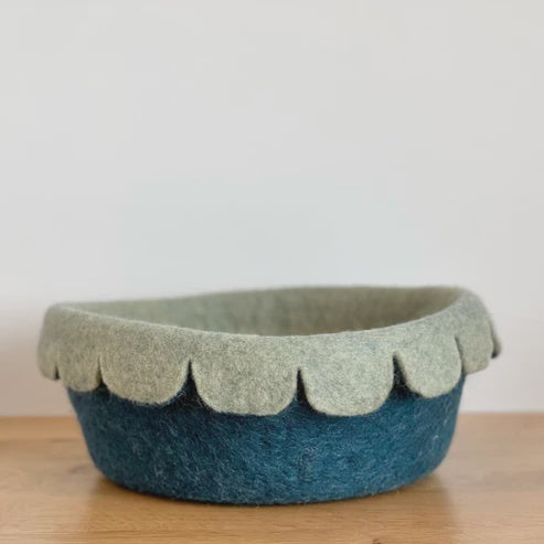 Scalloped Bowl - Deep Teal & Sage 25cm | SHEEP-ish