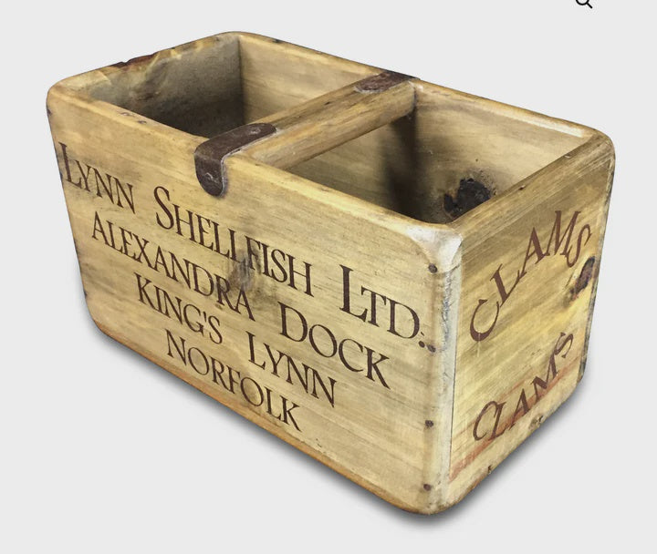 Box with Handle |Blue Goose Imports