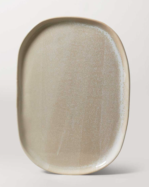 SML HAND PRESSED OVAL TRAY-35X25/LINEN