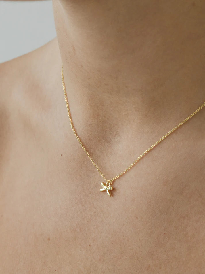 Bow Necklace - Gold | Sophie Store