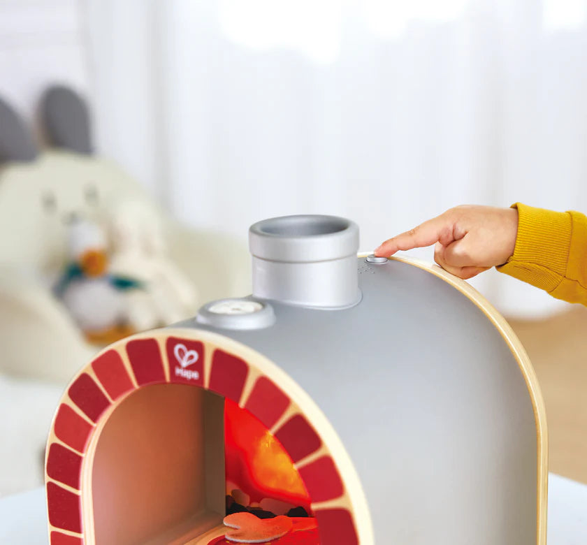 Light & Sizzle Pizza Oven Set | Hape