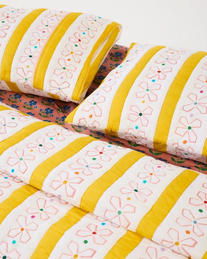 Daisy Chain Organic Cotton Quilted Pillowcases (2pc) | Kip & Co x Anna Spiro