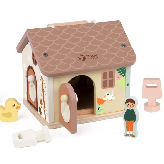 Wooden Locking House | Classic World