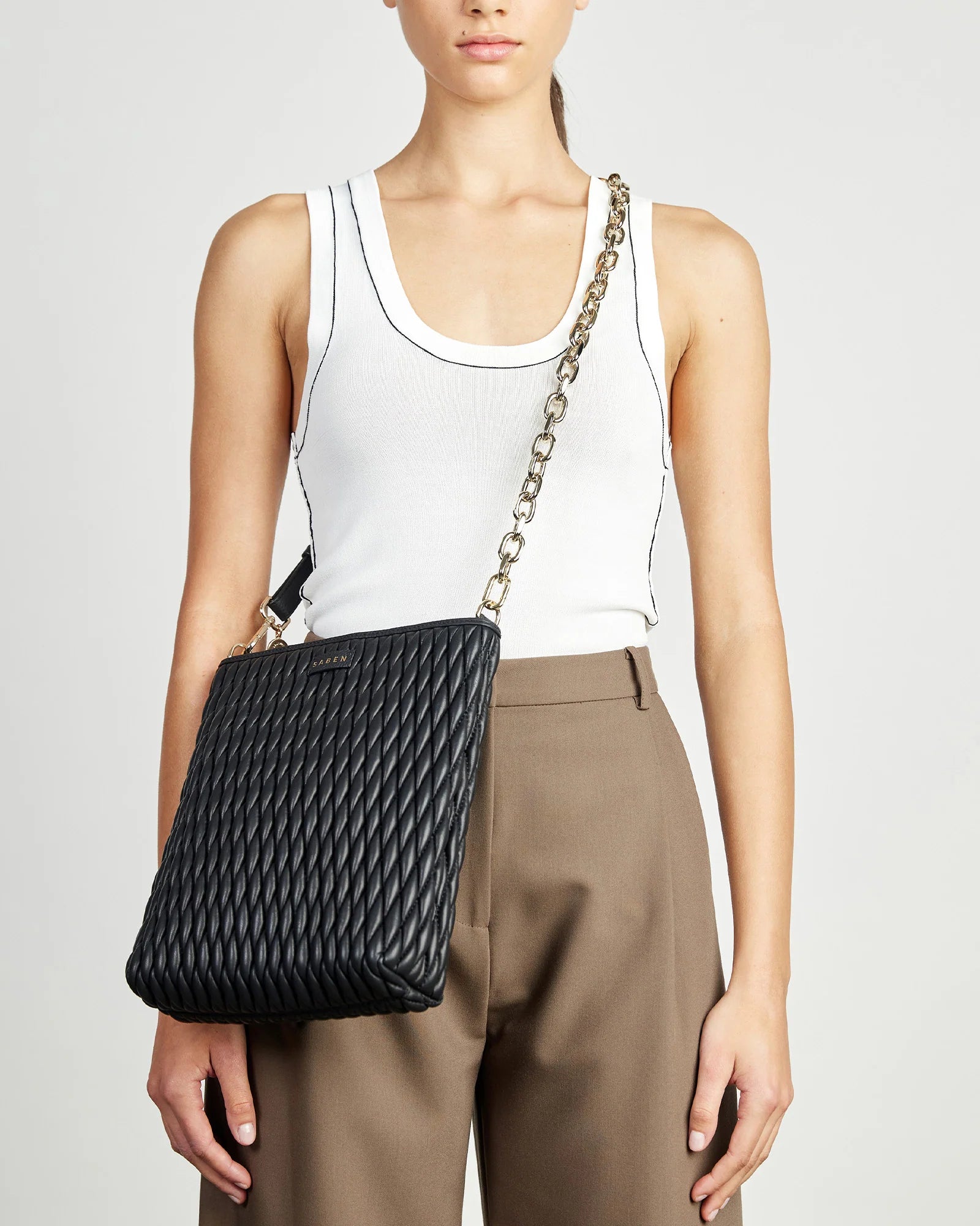 Feature Strap Chain Gold Link + Black Leather | Saben