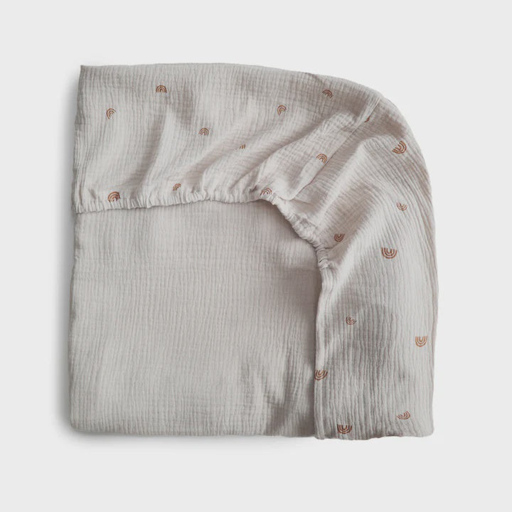 Bassinet Sheet - Rainbows | Mushie
