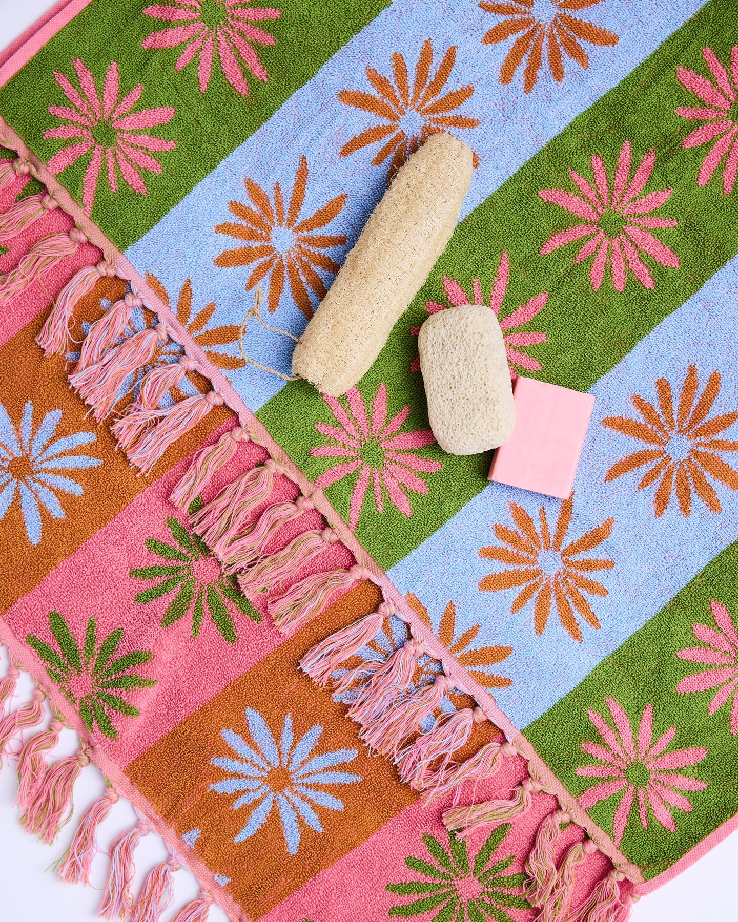 Little Daisy Terry Bath Towel | Kip & Co