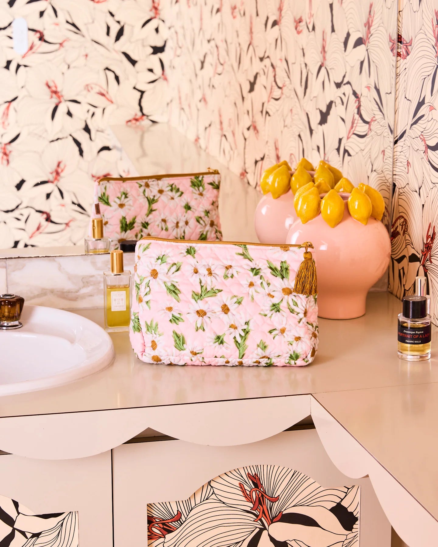 Sweet Daisy Quilted Cotton Toiletry Purse | Kip & Co