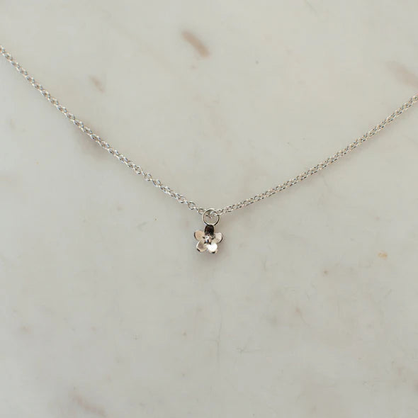 Daisy Day Necklace | Sophie Store