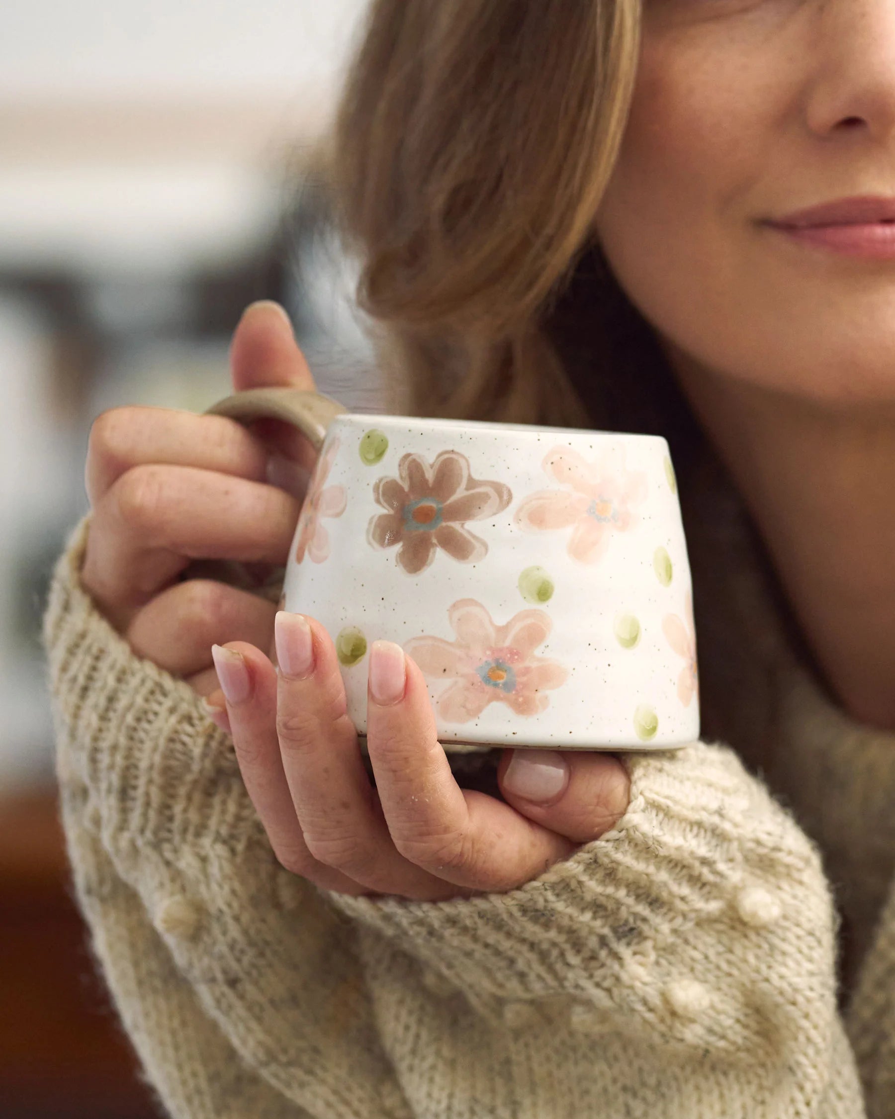 Stevie Large Handled Mug - Flower Garden | Robert Gordon