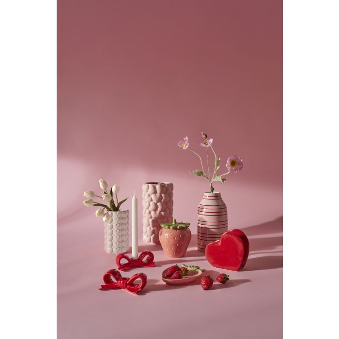 Anniston Strawberry Plate - Pink | Emporium