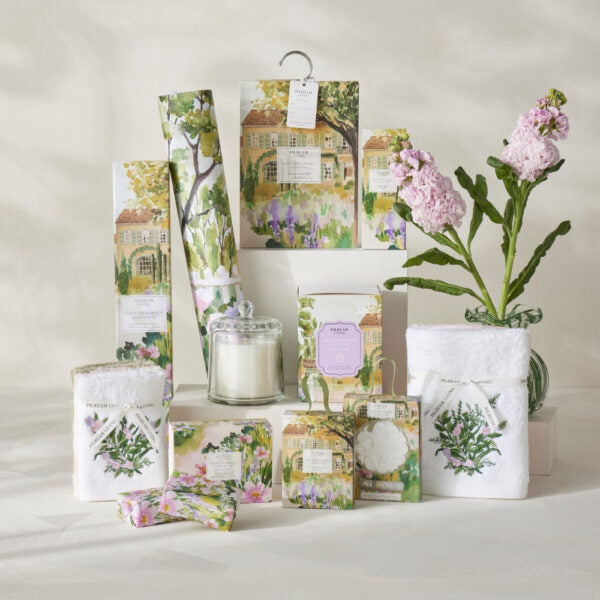 Country Garden Scented Drawer Liners - 6 Sheets - Lavender &  Vanilla | Pilbeam Living