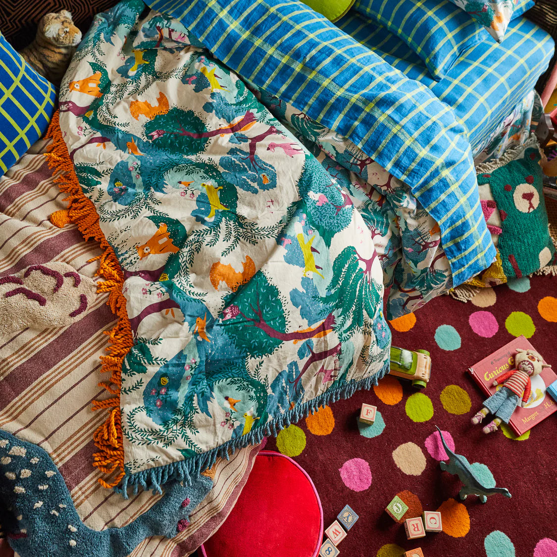 Jarvis Tufted Bedcover | Sage & Clare