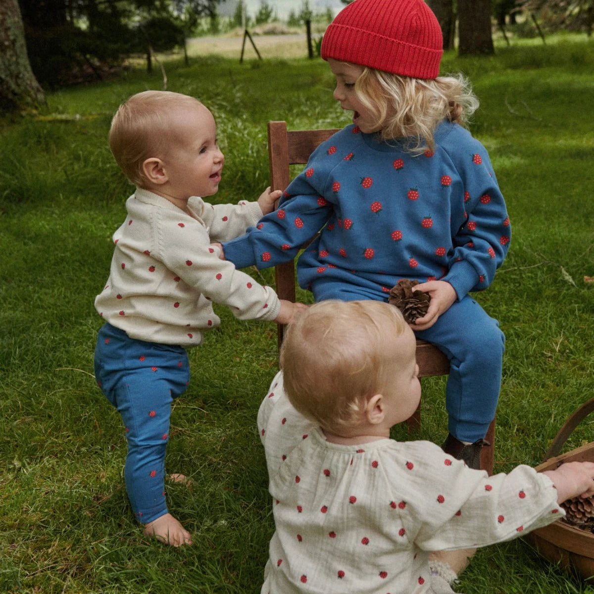 PIPER CARDIGAN Raspberry Print | Nature Baby