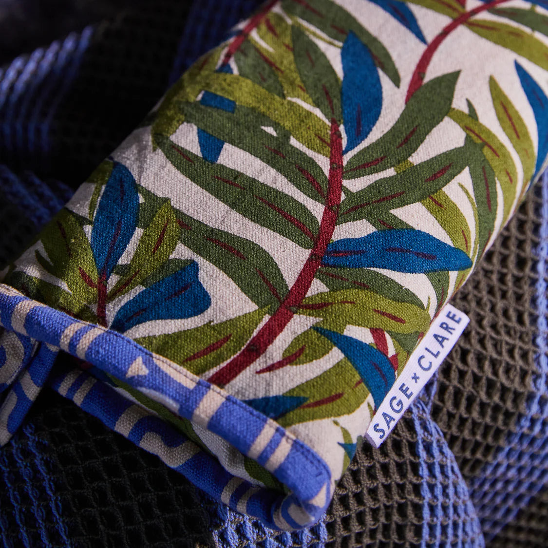 Verita Oven Mitt | Sage x Clare