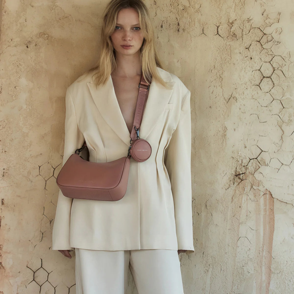 Go With Me Pouch - Dusty Rose | Status Anxiety