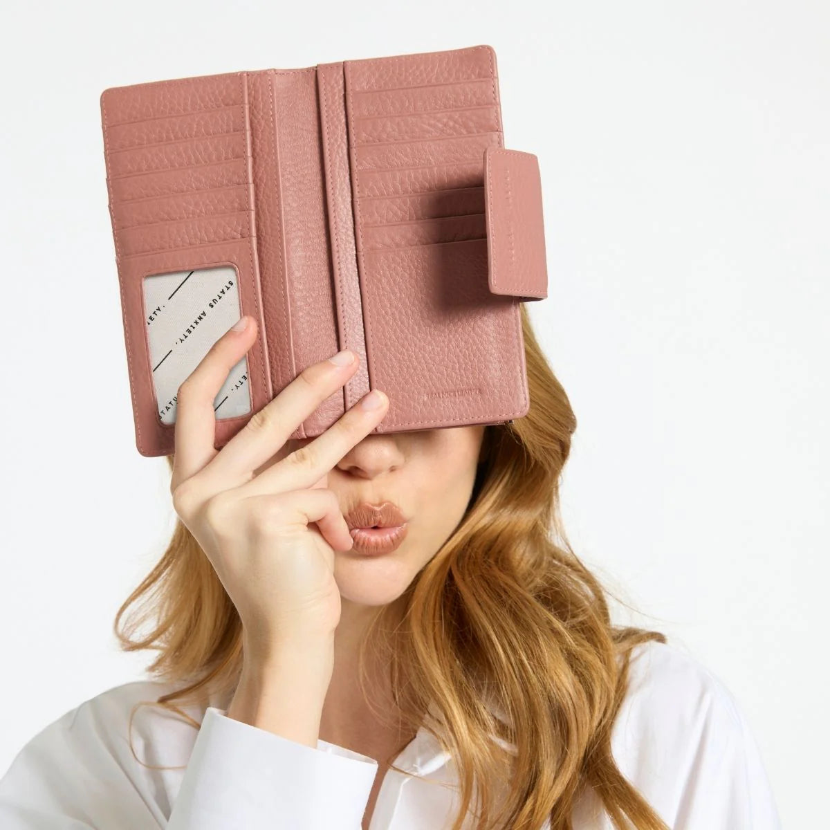 Ruins Wallet - Dusty Rose | Status Anxiety