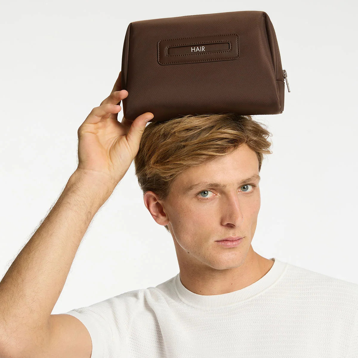Hunter Recycled Toiletry Bag Medium - Truffle | Status Anxiety